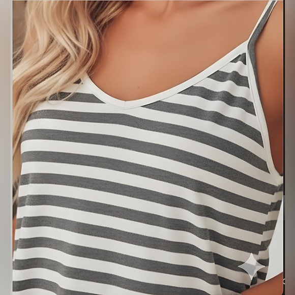 Striped Print Cami Dress - Picture 3 of 7